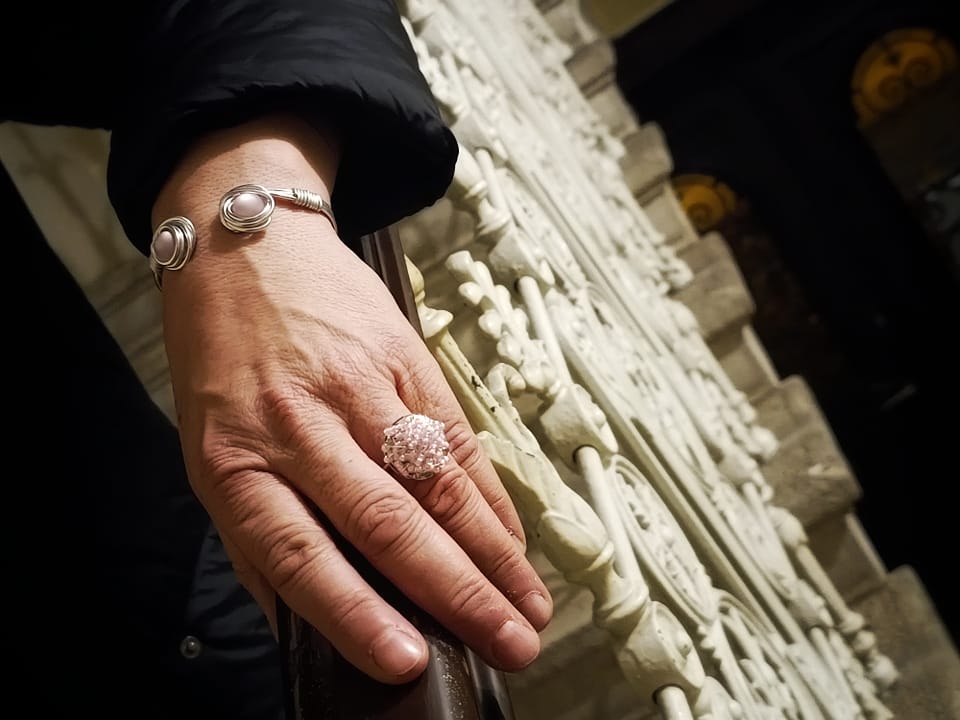 Barve nakita: Pomen in Lepota vašega nakita